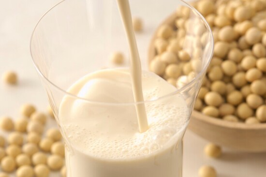 低カロリーなソイミルクに変更