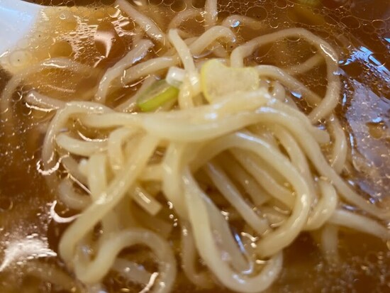 普通麺でも十分美味しい