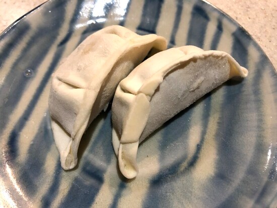 幸楽苑の冷凍餃子「極」は1つ1つバラで入っている