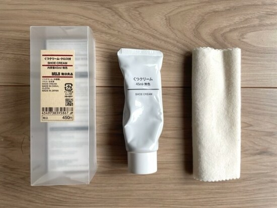 無印良品　くつクリーム（写真は旧作　現行品はくつクリームのみで税込290円）