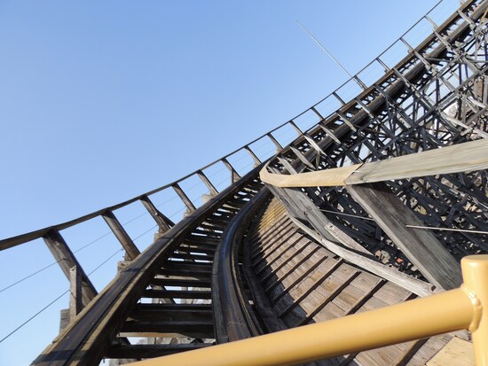 水上木製コースターレジーナⅡ