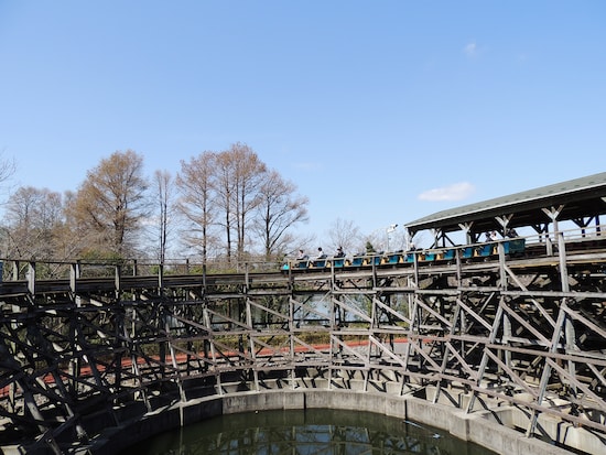 水上木製コースターレジーナⅡ