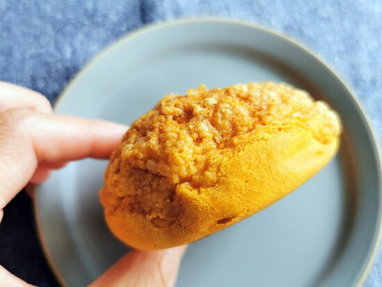 セブン‐イレブン「ザクもち食感 マンゴークリームシュー」