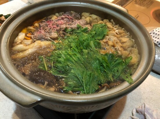 すき焼きを煮込んでいる最中もいい香りがしてくる