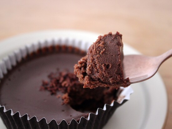 ファミマ「超濃厚チョコスイーツ」