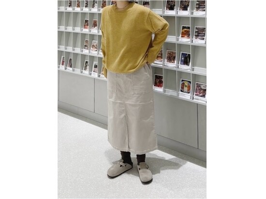 きれい色のニットは秋冬コーデのアクセントにも　出典：WEAR