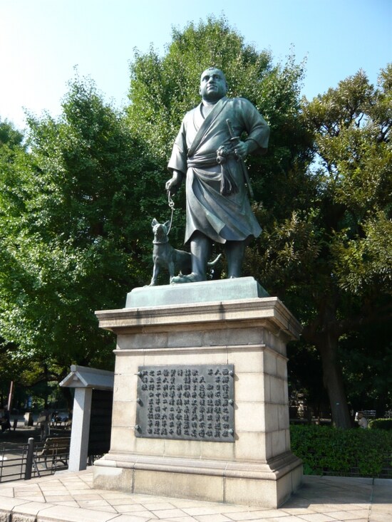 意外な大きさに驚く『西郷隆盛像』