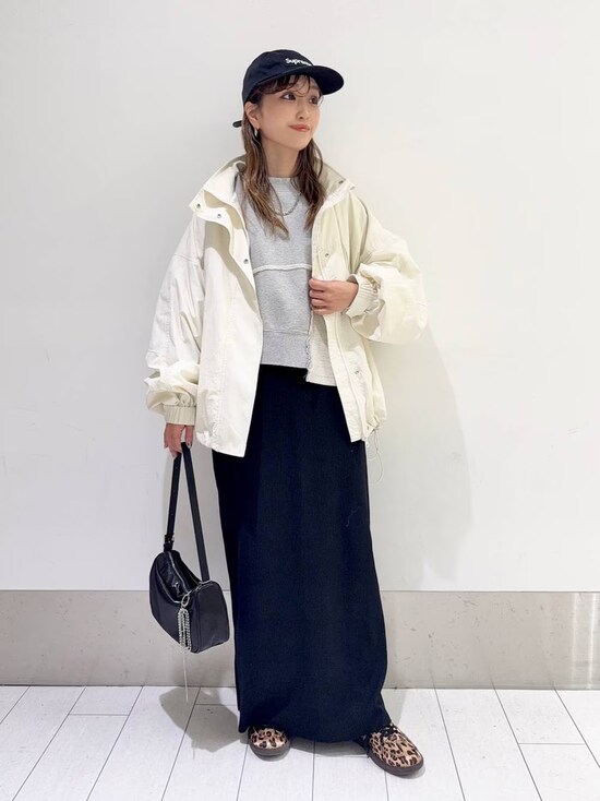 キャップで紫外線をカット＆風を通しにくいナイロンアウターが安心　出典：WEAR