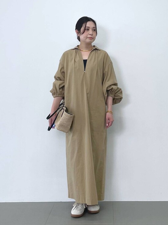 バサっと着るだけで様になるカフタンワンピは旅行にも◎　出典：WEAR