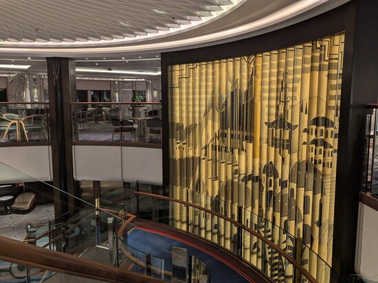 グランド・ロビーのアート