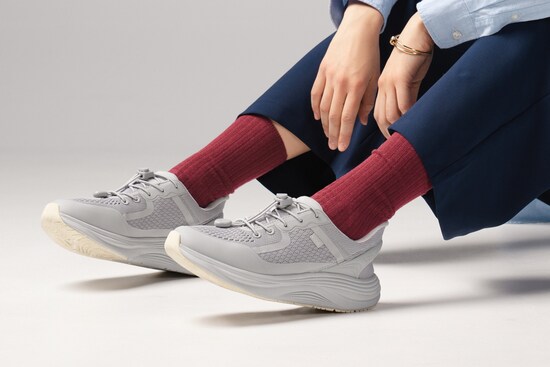 履いてしまうと普通の靴。