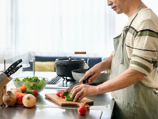 料理はできる夫だがある問題点が……（画像出典：PIXTA）