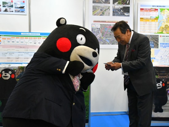 新柄あり！コメント下さい　<柄クマ各種>8個以上 クマ柄 生地 リネンライクスラブ≪Black BEAR ムギュっとベア