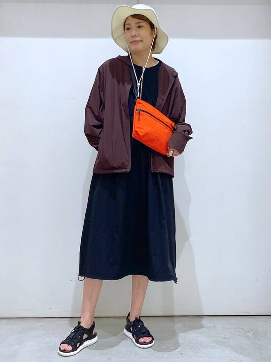 撥水加工の素材は水際遊びに重宝します　出典：WEAR