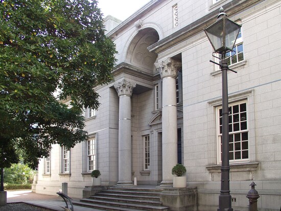 イギリス総領事館だった建物を活用している、横浜開港資料館 旧館（提供画像）