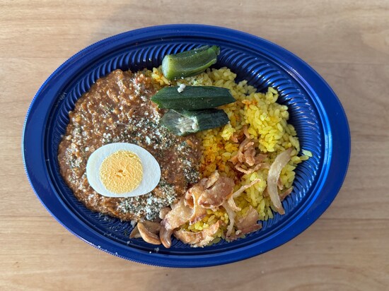 「成城石井自家製 9種スパイスのキーマカレー」