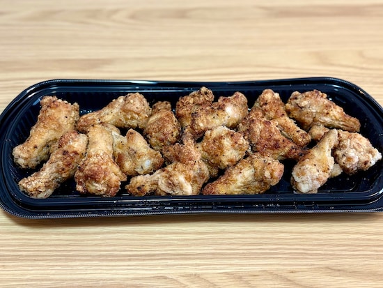 「ガーリックフライドチキン」 100gあたり 198円（税込）