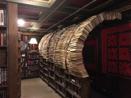 インスタで人気の古本屋、ザ・ラスト・ブックストア