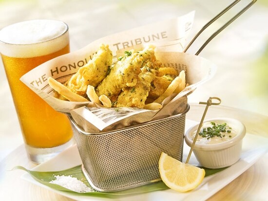 トロピックスでは15～17時がお得なドリンクやメニューが楽しめるハッピーアワー