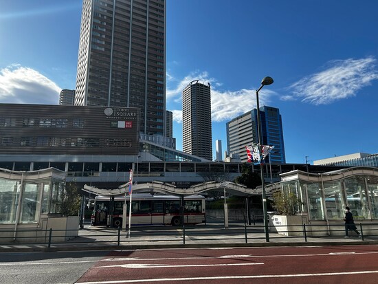 東急東横線「武蔵小杉駅前」のバスロータリー