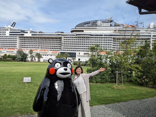 熊本の八代港はくまモンポート八代として公園が整備されている。巨大なくまモンなどのオブジェが人気