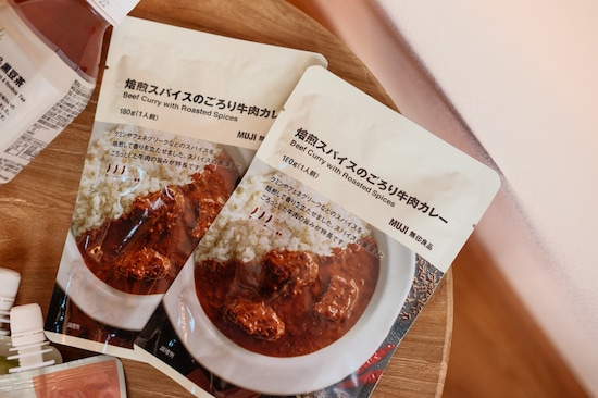 「焙煎スパイスのごろり牛肉カレー」税込490円