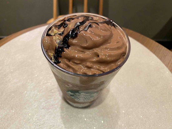 話題の新作フラペチーノを実食！