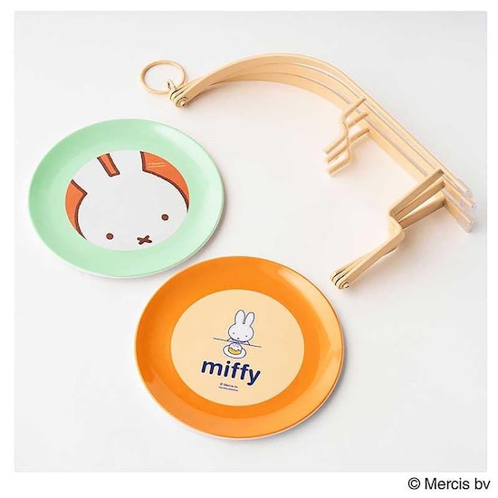 【日本未発売】ミッフィー　ケーキスタンド　アフタヌーンティー　オランダ　現品限り 付録】miffyの「ケーキスタンド」が付いてくる！ 予約必須の