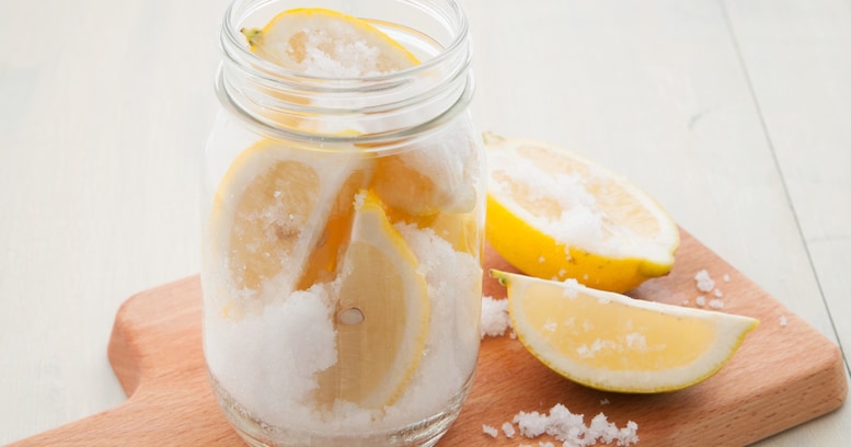 【調味料を自作！】簡単に作り置きできて活躍の幅は無限大…塩レモン、ニンニク醤油