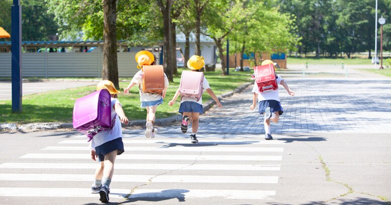 【神対応】子どもの小学校からのお知らせに感動「暑くて休み時間に外で遊べないから…」