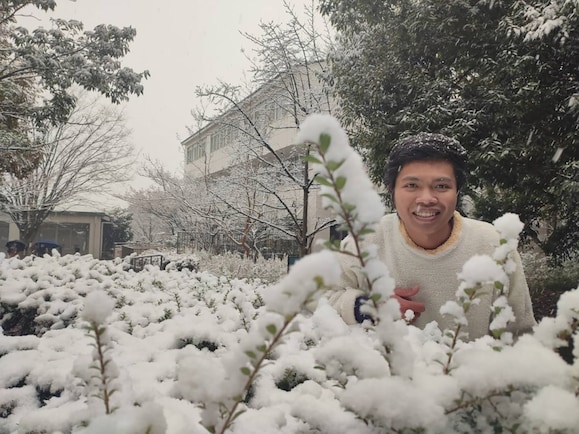 「年配や上司に対して丁寧すぎる」日本に住むカンボジア人男性が、ビジネスシーンで不思議に思ったこと