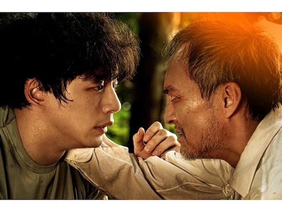 『盤上の向日葵』の坂口健太郎に「幸せになってくれ…！」と願わずにはいられない理由を全力解説