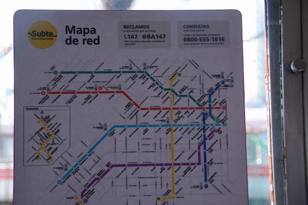 ブエノスアイレスの地下鉄路線図