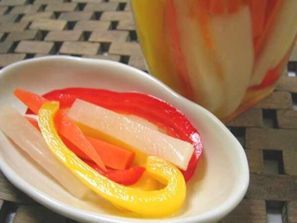 カラフル野菜のスティックピクルス 毎日の野菜 フルーツレシピ All About カラフル野菜のスティックピクルス 毎日の野菜 フルーツレシピ All About