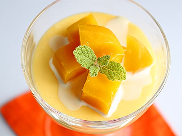 缶詰で簡単、リッチな味わいのマンゴープリン 缶詰で簡単、リッチな味わいのマンゴープリン