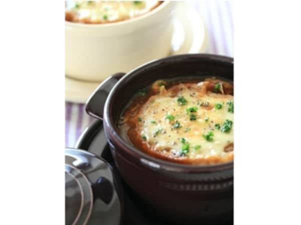 たった30分で飴色玉ねぎスープ？！