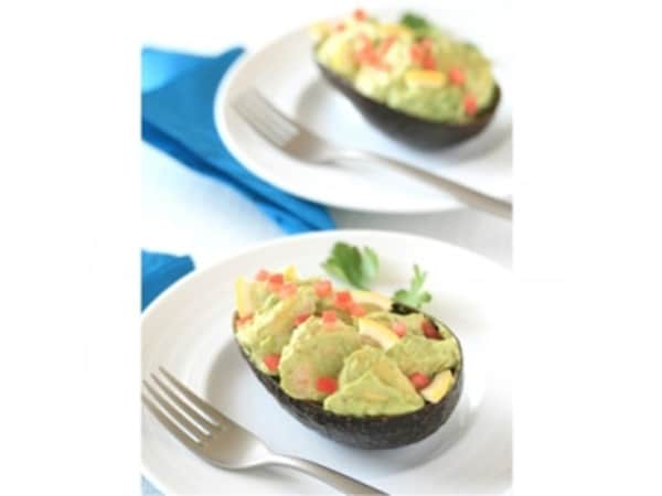 アボカドのえびマヨサラダ アボカドのえびマヨサラダ