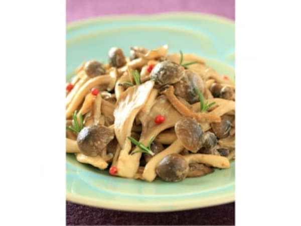 【10分】きのこのマヨ炒め  【10分】きのこのマヨ炒め