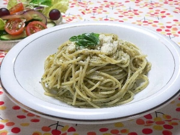 自家製バジルを使って! 簡単ジェノベーゼパスタ 自家製バジルを使って! 簡単ジェノベーゼパスタ