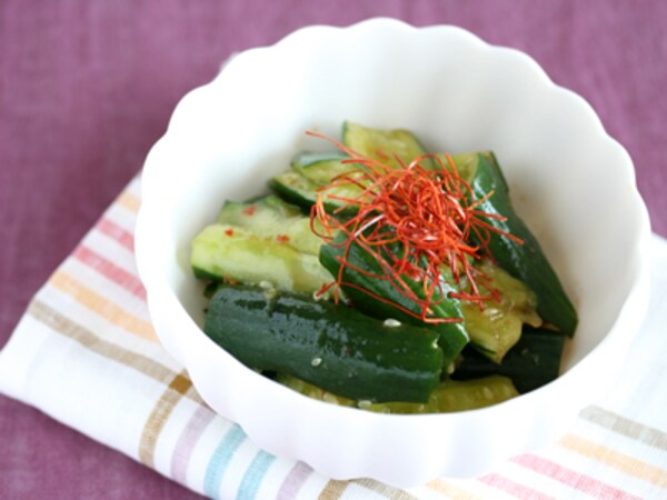 即席漬け風和え物 きゅうりのピリ辛 簡単スピード料理 All About 即席漬け風和え物 きゅうりのピリ辛 簡単スピード料理 All About