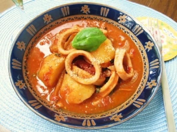 バジルの香りはトマトベースの煮物にも◎ 簡単おいしいイタリアン バジルの香りはトマトベースの煮物にも◎ 簡単おいしいイタリアン