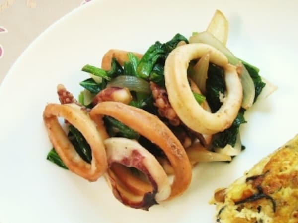 いかと小松菜のカレー風味炒め  いかと小松菜のカレー風味炒め