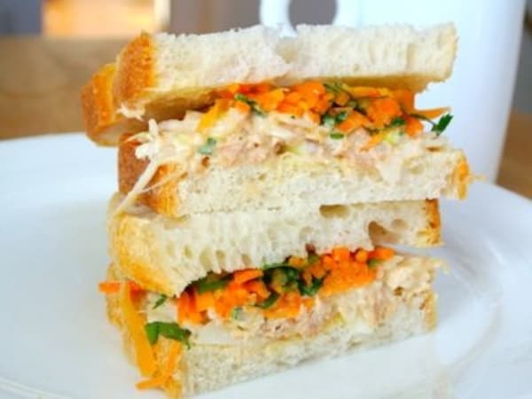 にんじんいっぱいツナサンド