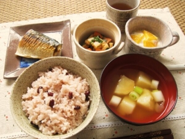 花粉症を和らげる献立 食べ物レシピ バランス献立レシピ All About