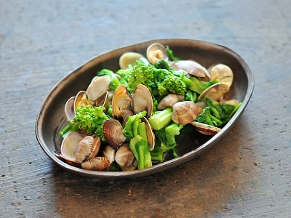 あさりと菜の花の酒蒸し あさりと菜の花の酒蒸し