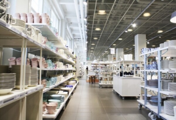 不朽のガラスブランド イッタラのアウトレット店 フィンランド All About 不朽のガラスブランド イッタラのアウトレット店 フィンランド All About