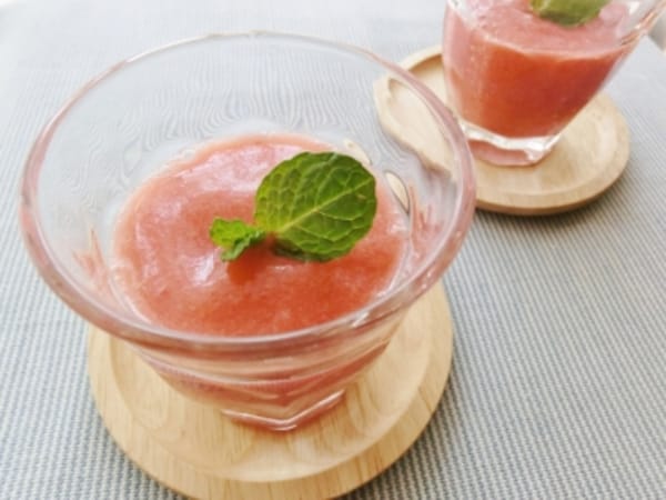桃とイチゴの美肌スープ 桃とイチゴの美肌スープ