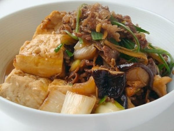 肉豆腐の簡単レシピ  肉豆腐の簡単レシピ