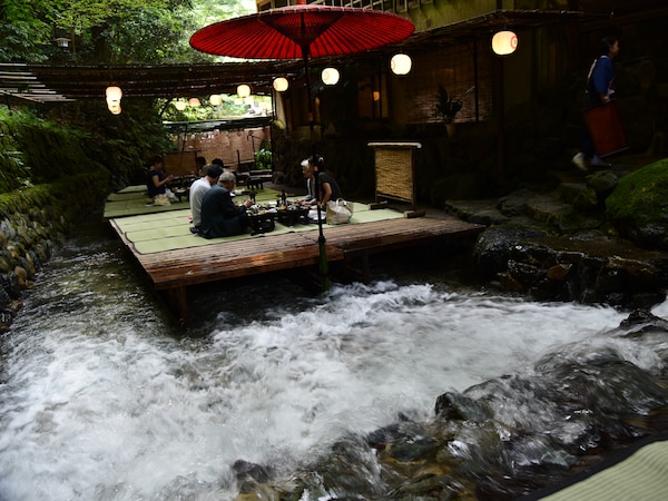 元祖貴船の川床といえばこのお店