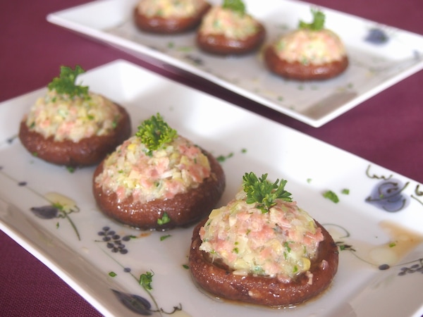 きのこの生ハム詰め